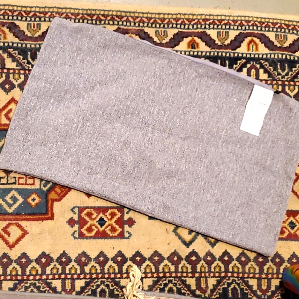 NWT chenille pillow cover 16x28